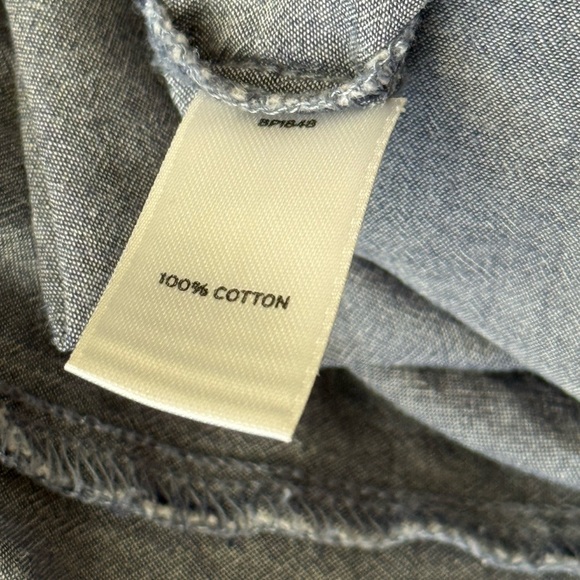 Rubbish Nordstrom Gray Chambray Roll Tab Button Down Shirt XS - Picture 9 of 10